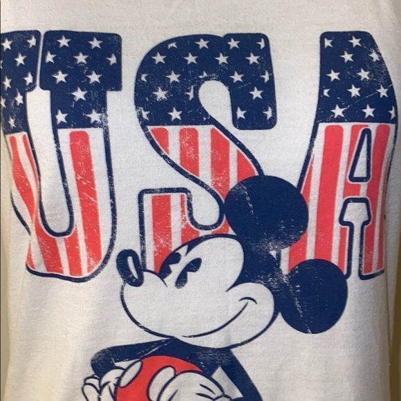 🎀 3/$20 Disney XS Mickey Mouse USA‎ Tee - Picture 2 of 5